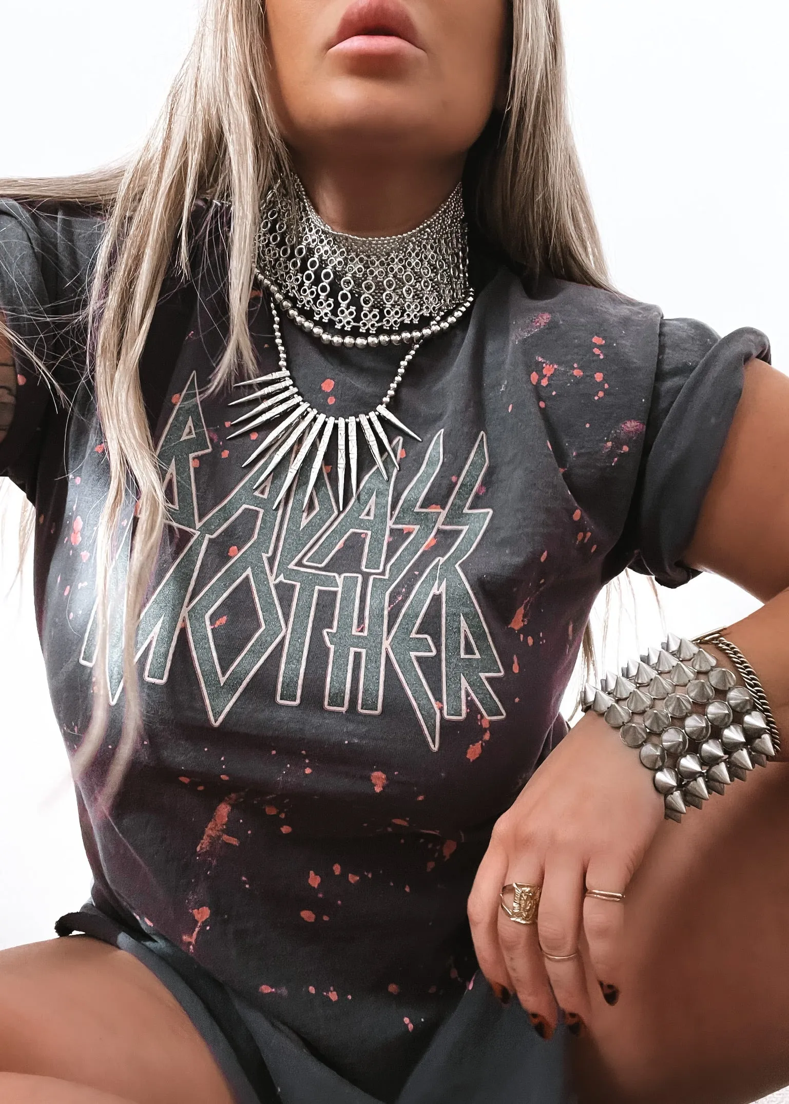 BADASS MOTHER BLEACHED OUT SIDE SLIT TEE