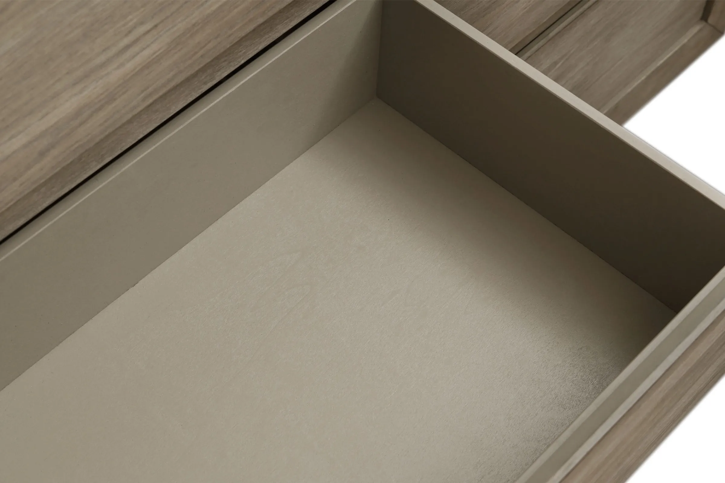 Goodwin Chest