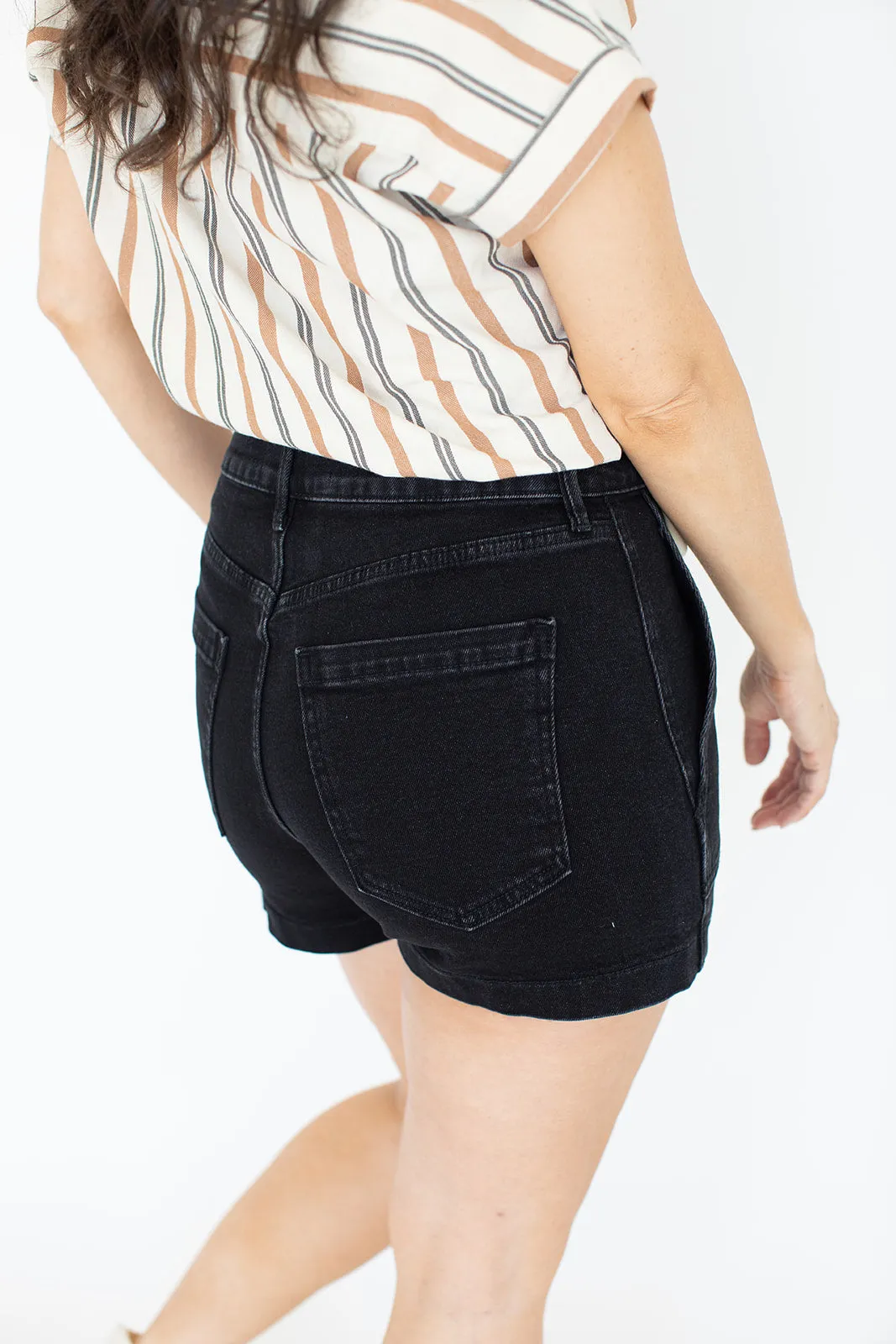 Joan Patch Pocket Shorts