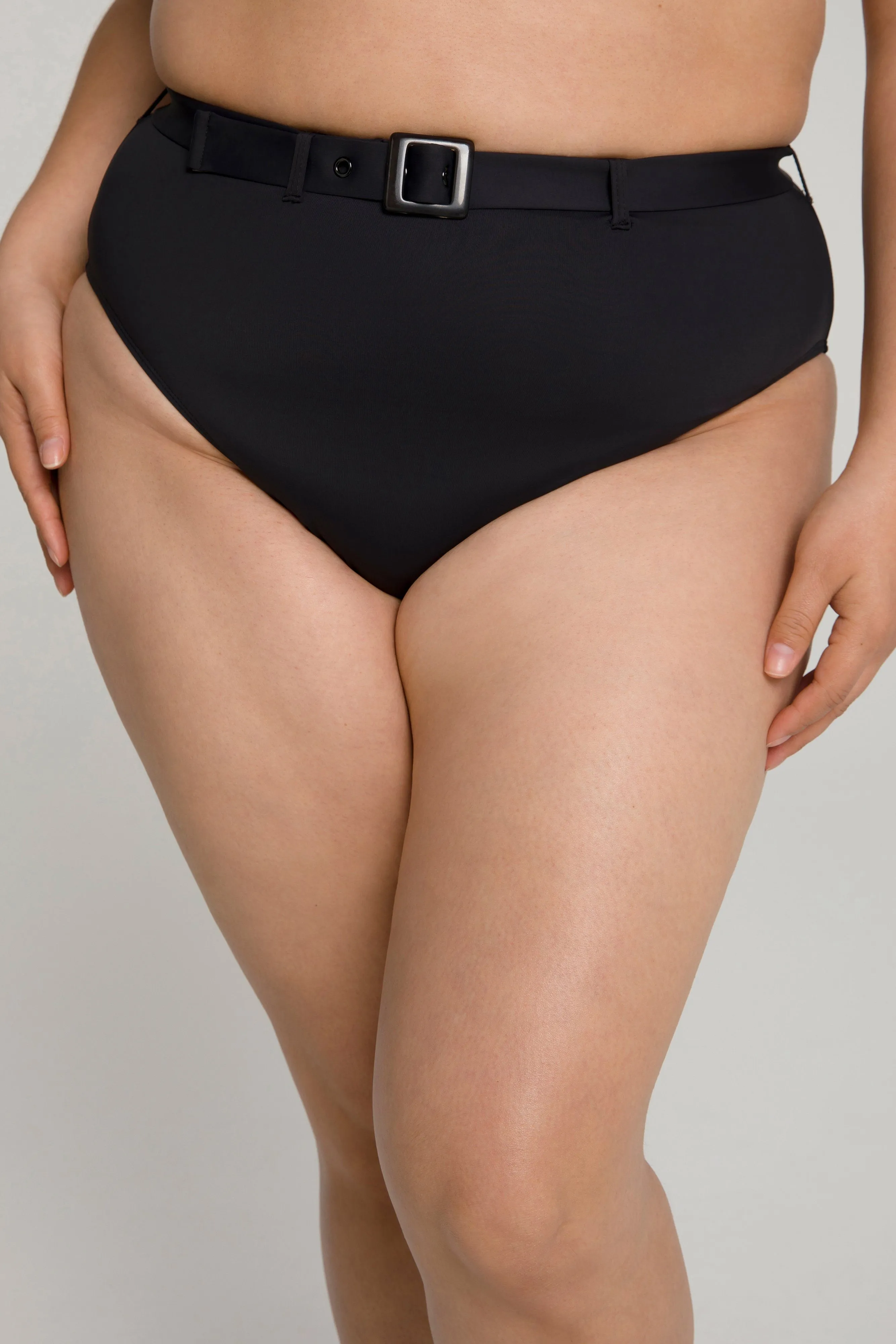 SHOWOFF BOTTOM | BLACK001